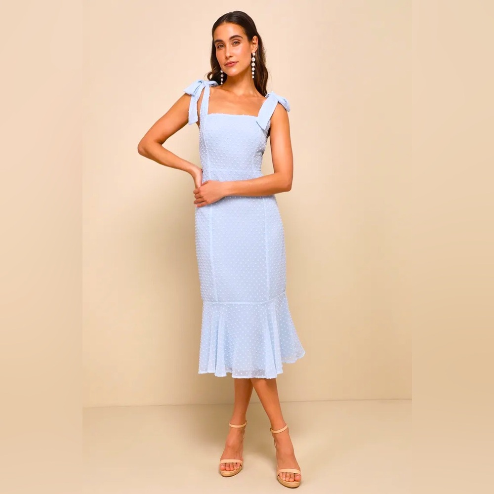 NWT 🩵 LuLu’s Periwinkle Blue Bimini Midi Dress